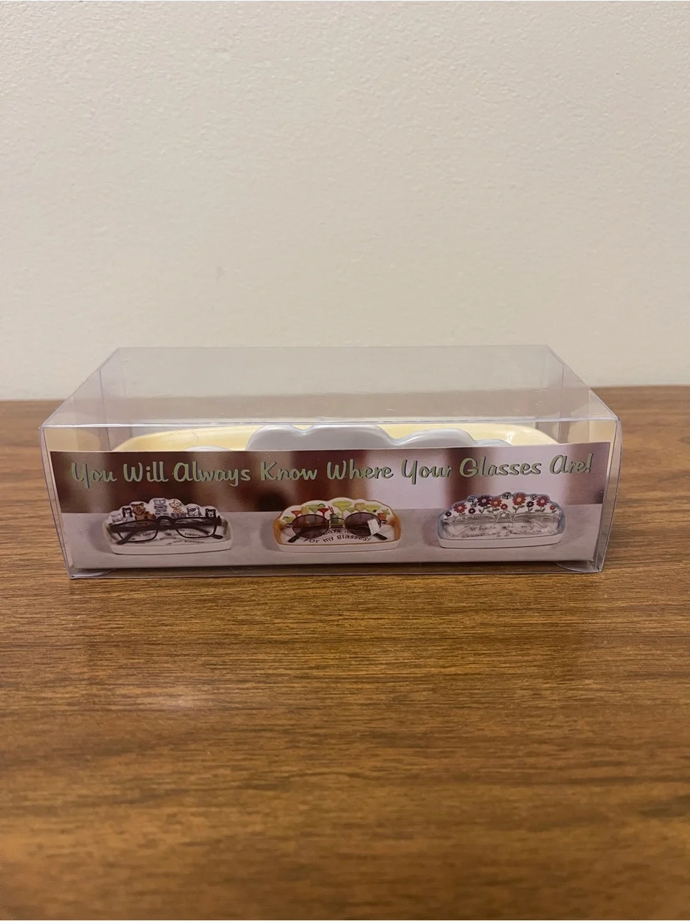 New in Box Early 2000s Cat Glasses Holder